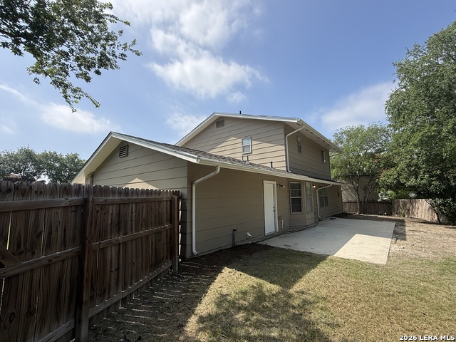 8111 Rain Forest Drive Property Photo 21