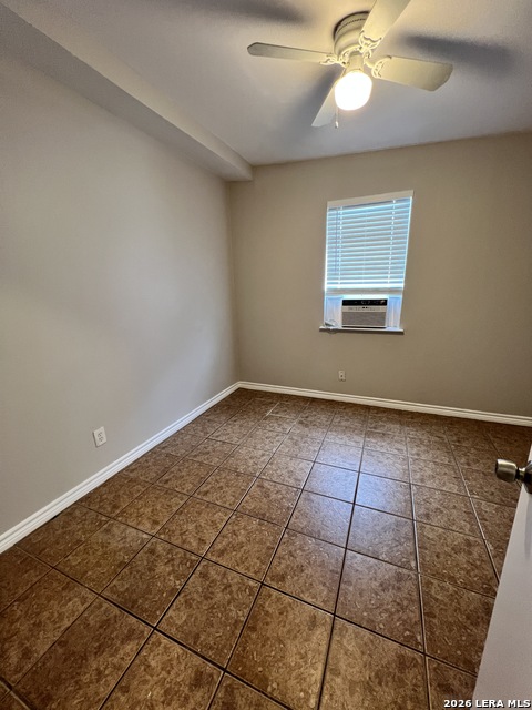 319 Harding Pl Property Photo 13