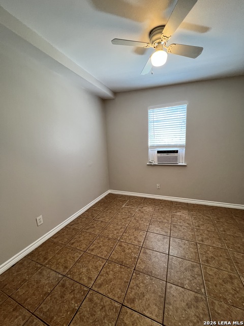 319 Harding Pl Property Photo 16