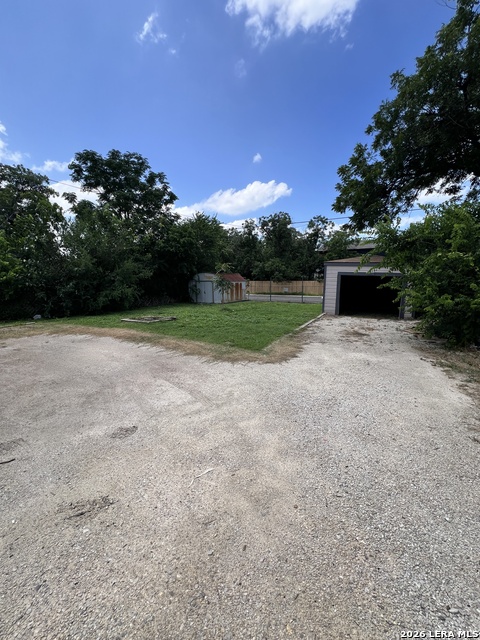 319 Harding Pl Property Photo 21