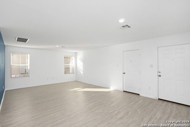 13528 Barton Cv Property Photo 6