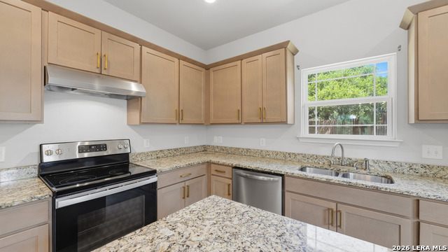 1035 Cedar Grove Trl Property Photo 5