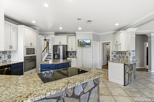 4114 Luckenbach Rd Property Photo 10