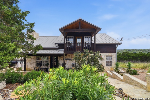 100 Indian Paint Brush Trl. Property Photo 6
