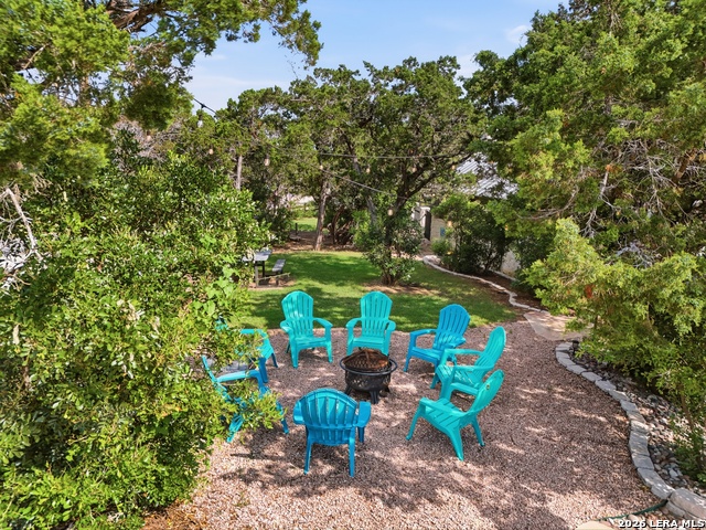 100 Indian Paint Brush Trl. Property Photo 16