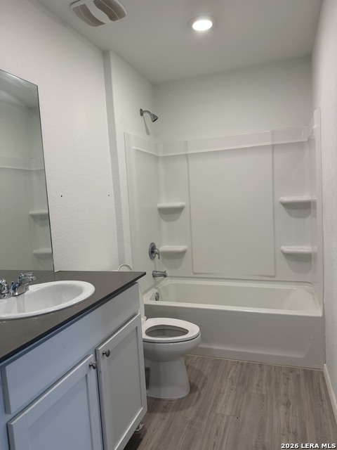 20418 Onyx Ring Property Photo 10