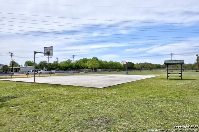 5801 Windvale Drive Property Photo 35