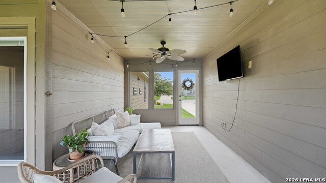491 Magnolia Wind Property Photo 4