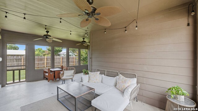 491 Magnolia Wind Property Photo 5