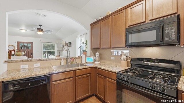 491 Magnolia Wind Property Photo 16
