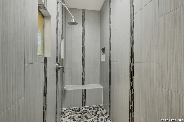 596 Riviera Dr Property Photo 22