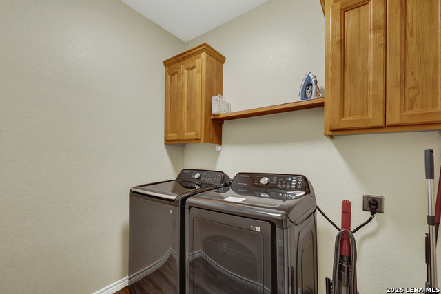 596 Riviera Dr Property Photo 26