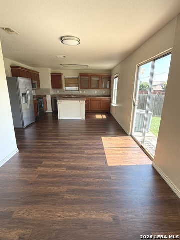 9310 Dublin Grn Property Photo 5