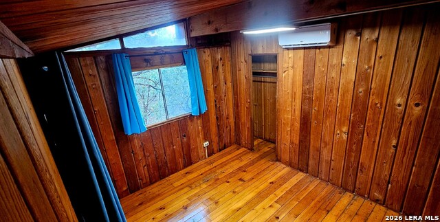 158 Mountain Spur Dr Property Photo 5