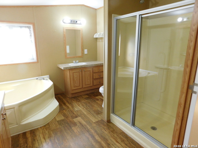 4507 Legend Hts Property Photo 12