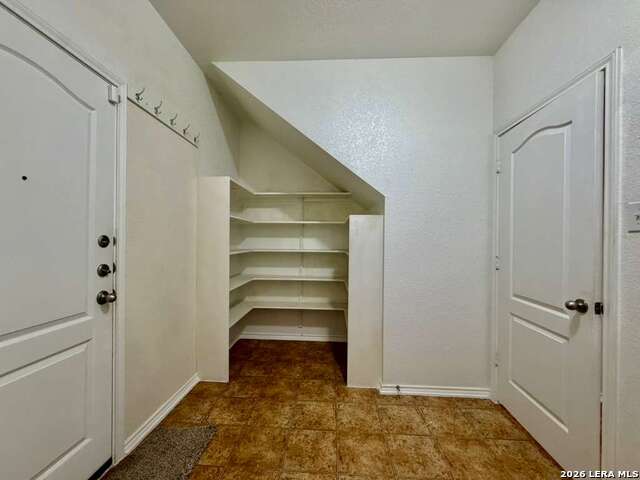 9927 Tampke Falls Property Photo 12