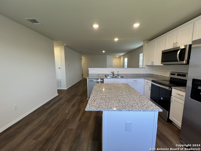 760 Heartseed Ave Property Photo 13