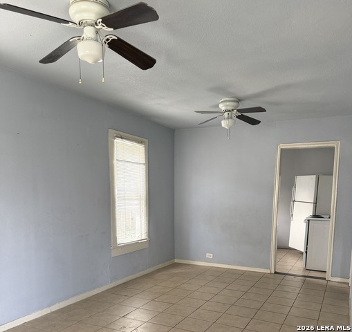 2826 Roselawn Rd Property Photo 8