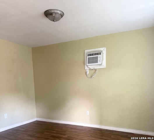 2826 Roselawn Rd Property Photo 13