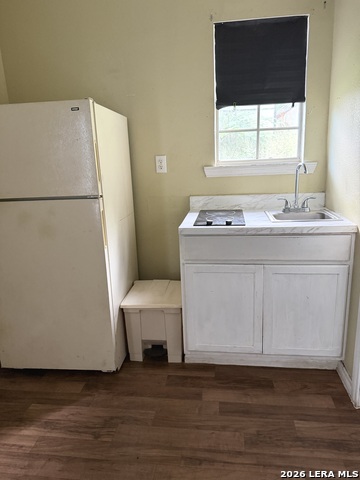 2826 Roselawn Rd Property Photo 14