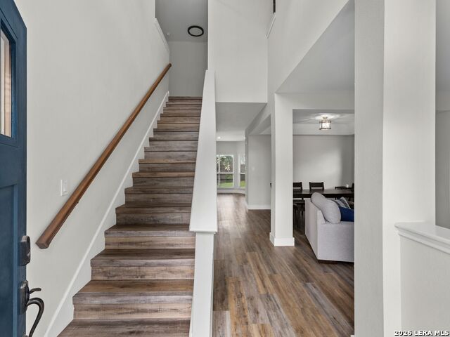 815 Stoneway Dr Property Photo 7