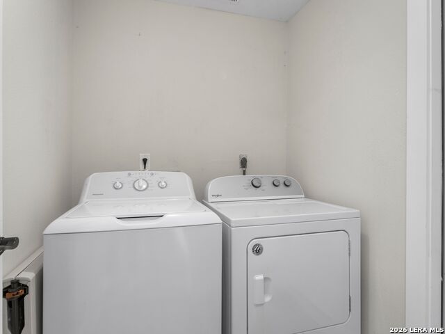 815 Stoneway Dr Property Photo 25