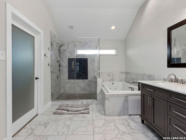 815 Stoneway Dr Property Photo 29