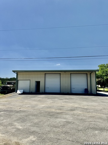21680 VALLEY PARK DR Property Photo 1