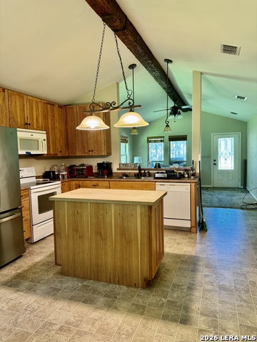 21680 Valley Park Dr Property Photo 14