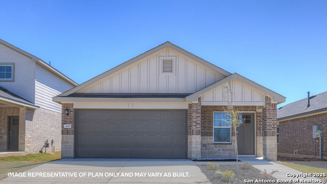 232 Raymondville Path Property Photo 1