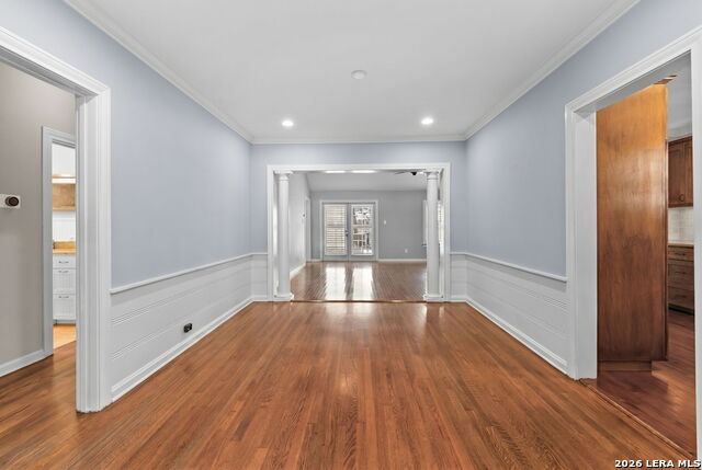 216 Tuxedo Ave Property Photo 10