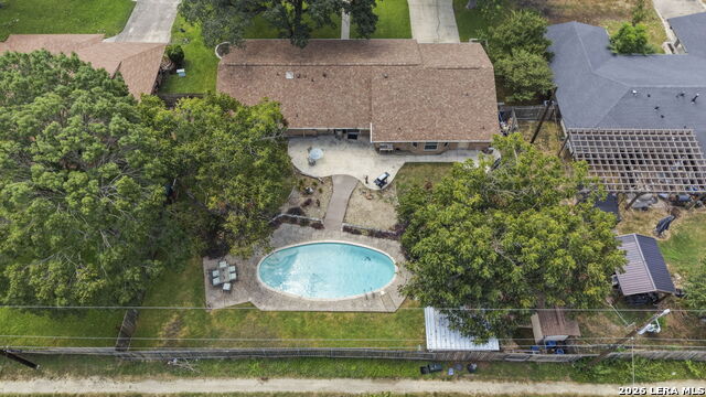 421 Windcrest Dr. Property Photo 41