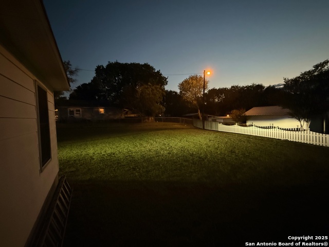 902 Saint Mary Property Photo 4