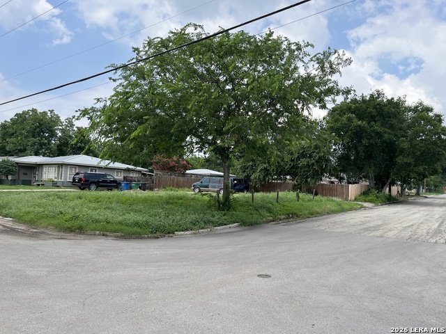 2234 Saint Anthony Ave Property Photo 1