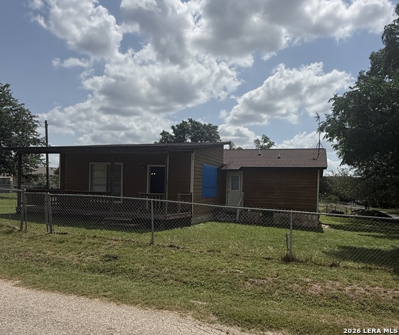 149 Live Oak Ln Property Photo 1