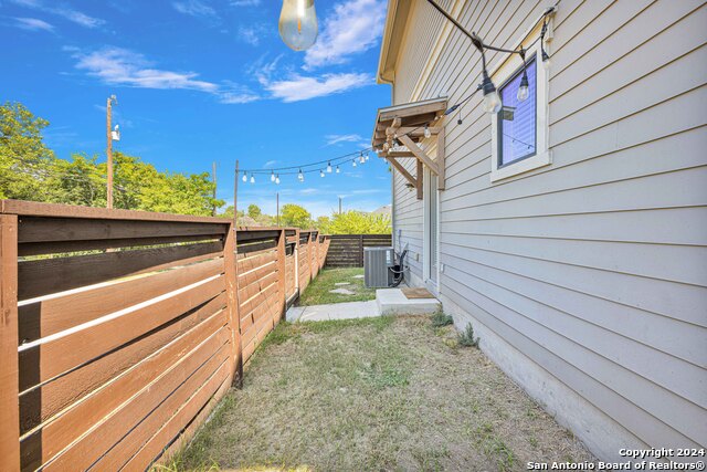 1162 N Olive St Property Photo 25