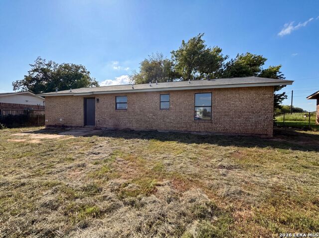 1308 Longhorn Dr Property Photo 5
