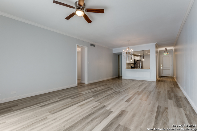 7709 Broadway Property Photo 6