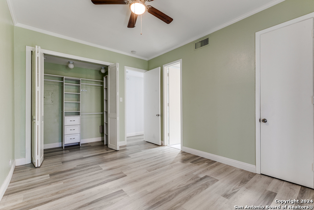 7709 Broadway Property Photo 14