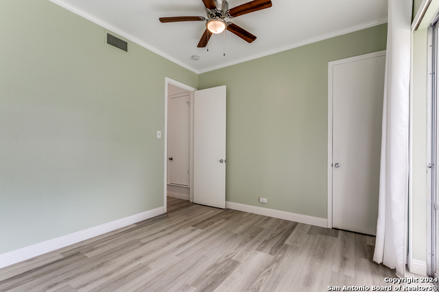 7709 Broadway Property Photo 22