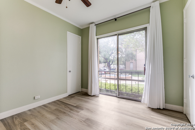 7709 Broadway Property Photo 23