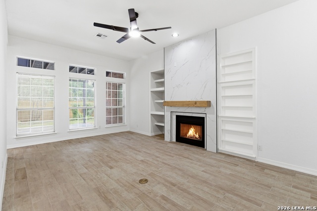 9422 Gray Sage Property Photo 5