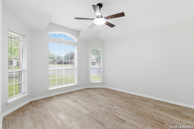9422 Gray Sage Property Photo 14