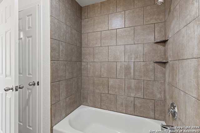 11511 Creek Eagle Property Photo 18