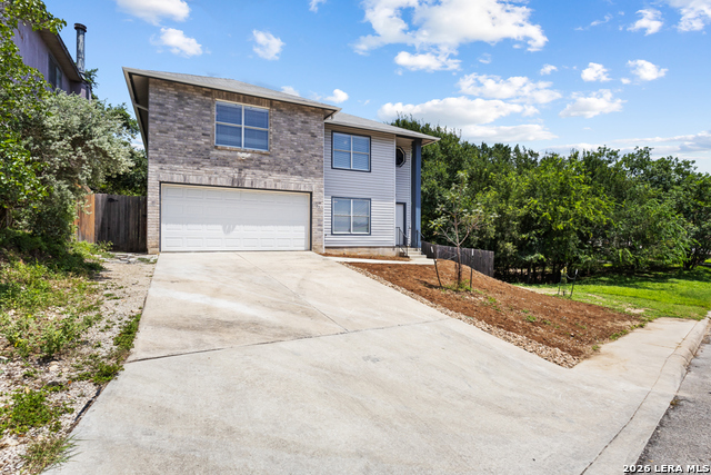 7705 Autumn Bluff Property Photo 4