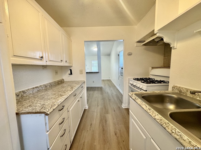 602 Lovett Property Photo 11