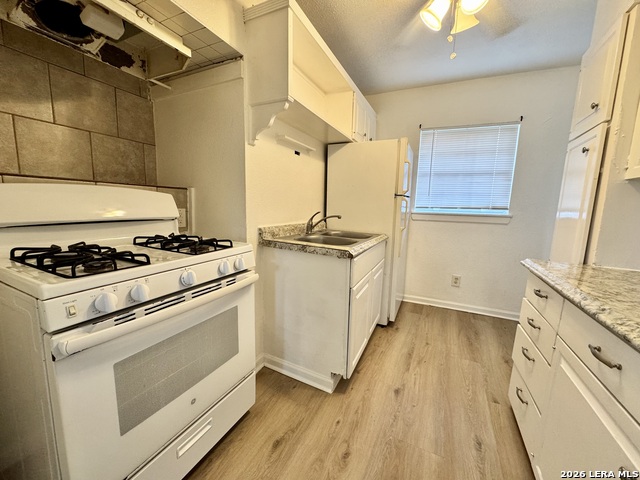 602 Lovett Property Photo 12