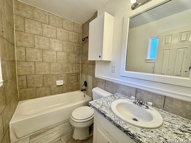 602 Lovett Property Photo 14