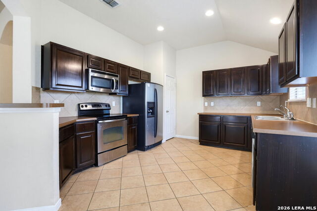 10218 Margarita Hl Property Photo 10