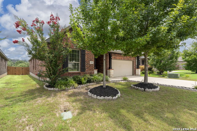 1526 Balcones Fault Property Photo 4